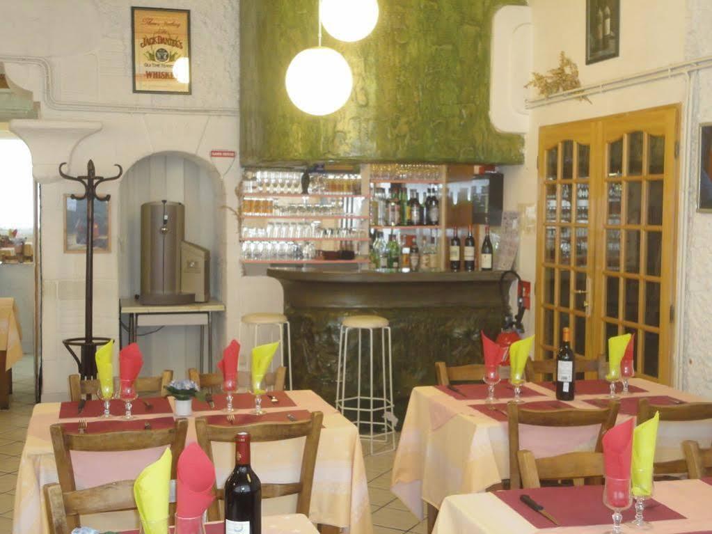 Hotel-Restaurant Le Saint Christophe Lourdes Eksteriør billede
